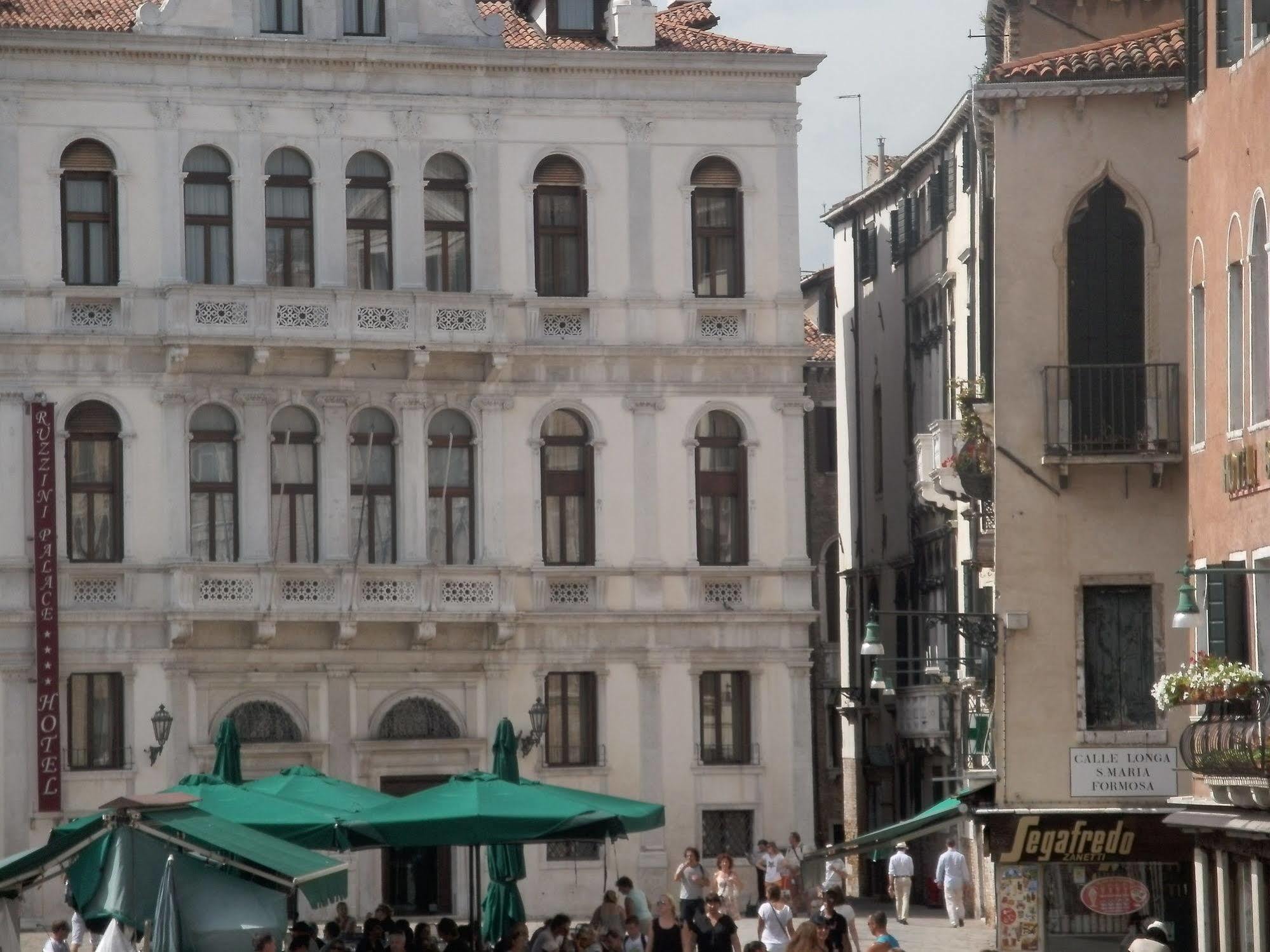 Sweet Venice - Checkin At "Alloggi Ss Giovanni E Paolo" Hotel Buitenkant foto